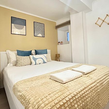 Rossio 25166 Al Apartment Lisbon Luaran gambar