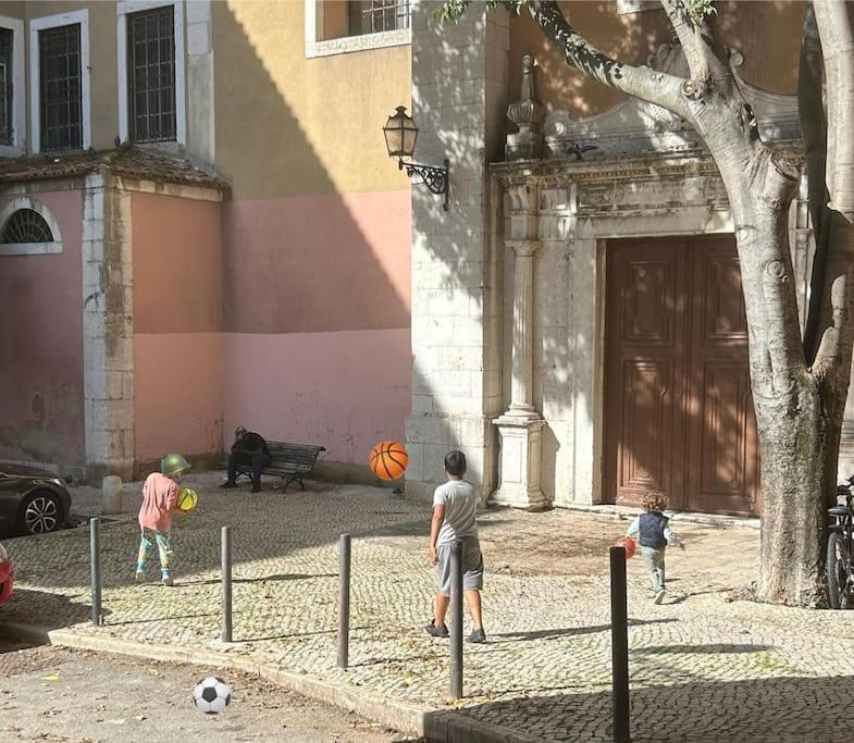 Rossio 25166 Al Apartment Lisbon Luaran gambar