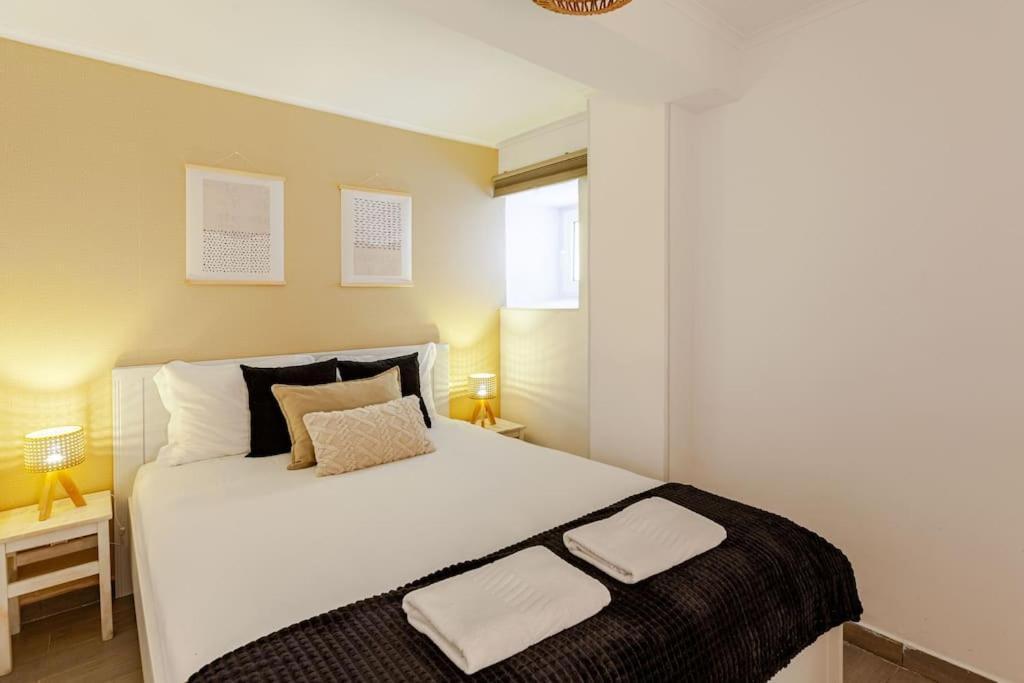 Rossio 25166 Al Apartment Lisbon Luaran gambar
